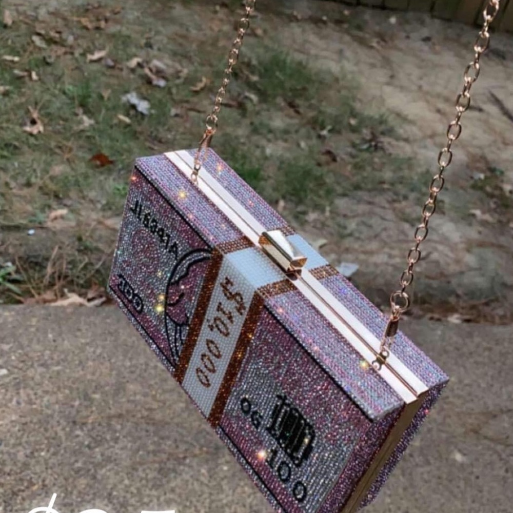 Pink bling money purse